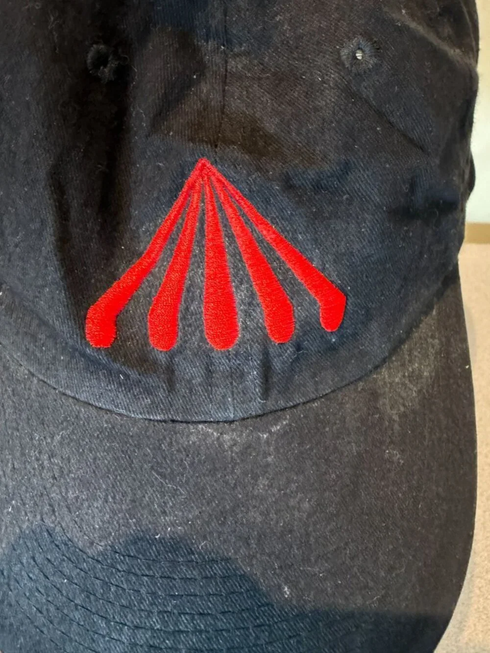 SARATOGA Horse Racing RACETRACK BUGLER BLACK & RED Baseball hat